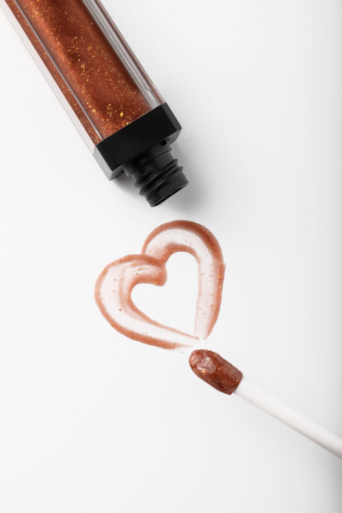 Lip gloss Caramel Cream – Hidratare Intensă și Strălucire Naturală - imagine 3